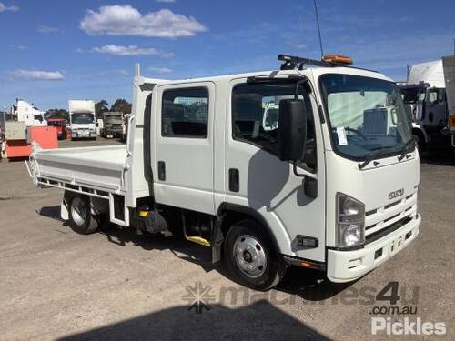 2013 Isuzu NNR 200