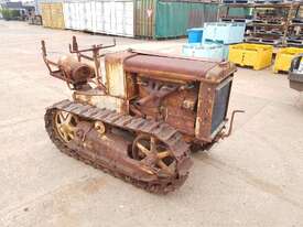 1926 Caterpillar 2 Ton Crawler *CONDITIONS APPLY* - picture0' - Click to enlarge