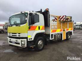 2012 Isuzu FVR1000 - picture0' - Click to enlarge