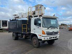 Hino 4WD GT - picture0' - Click to enlarge