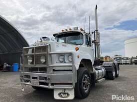 1989 Mack Value Liner - picture0' - Click to enlarge