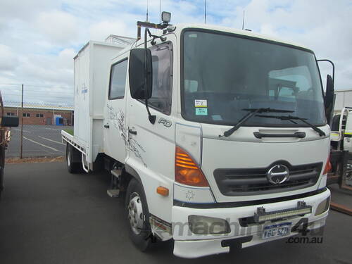 HINO T240 TIP TRUCK