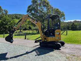 2021 CAT 301.7 Excavator - picture0' - Click to enlarge