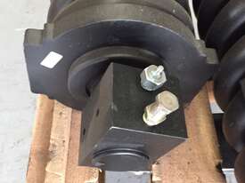 Cat 324DL Track Adjuster and Recoil Assembly - picture0' - Click to enlarge