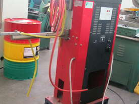 SIP 25 KVA Pneumatic Spot Welder with long 700mm Arms - picture0' - Click to enlarge