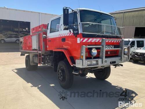 1993 Isuzu FTS700