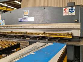 Used Haco HSLX4013 Guillotine   - picture0' - Click to enlarge