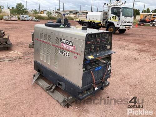 Lincoln Electric Air Vantage 500 Diesel Welder, Hours: 4,065 Hours Showing, Powered By Cummins B3.3 