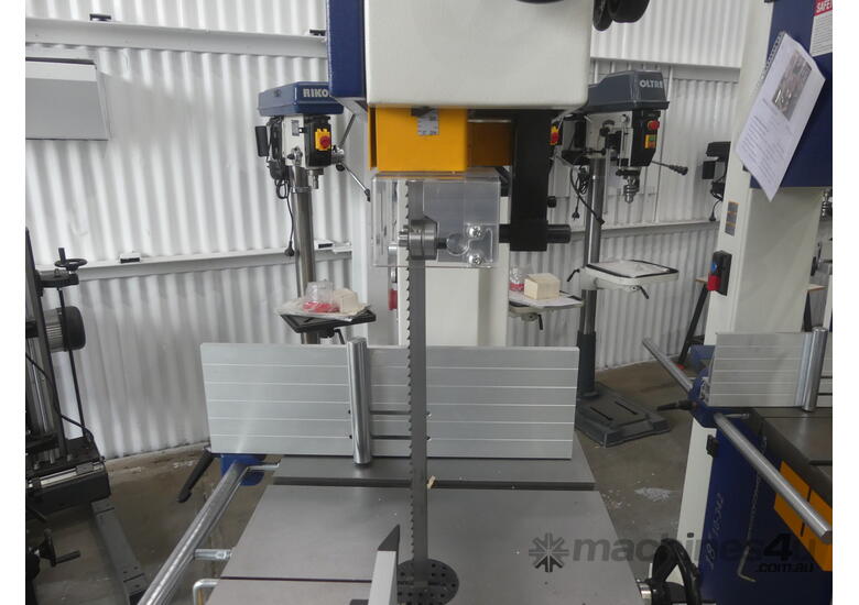 caption Rikon Variable Speed Bandsaw 2.5 HP for Timber, Steel & Plastics