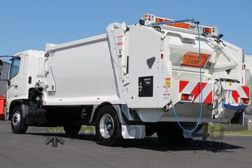 MANCO - TOM CAT - Rear Loader, Popular with Height Conscious Environment!