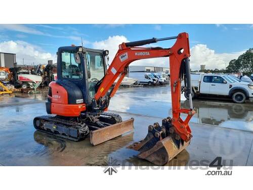 Kubota U35-4