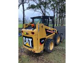 CATERPILLAR 216B3LRC Skid Steer Loaders - picture1' - Click to enlarge