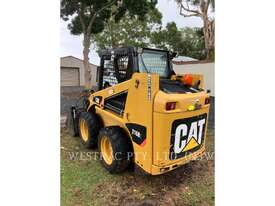 CATERPILLAR 216B3LRC Skid Steer Loaders - picture2' - Click to enlarge