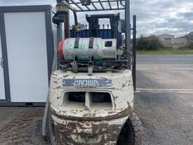 Used Crown 3.3Ton Forklift  - picture0' - Click to enlarge