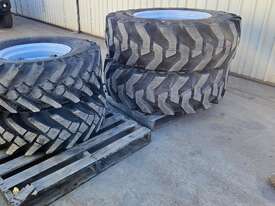 Tyre/Rim Set - 14.5 x 20 + 420/80 x 30 Industrial - picture0' - Click to enlarge