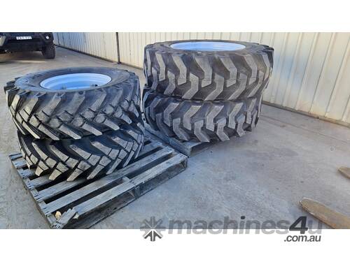 Tyre/Rim Set - 14.5 x 20 + 420/80 x 30 Industrial