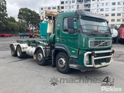 2010 Volvo FM400 Hook Lift