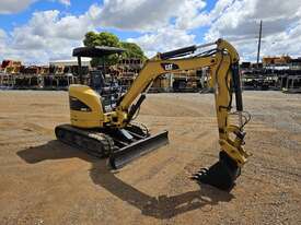 Used 2010 Caterpillar 303C CR Excavator *CONDITIONS APPLY* - picture0' - Click to enlarge