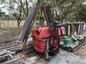 Boom Spray 
Silvan Custom Boom Spray Unit, Approx 800 Litres, Approx Width 6 Metres, PTO Driven, Unk - picture0' - Click to enlarge