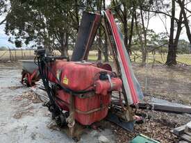 Boom Spray 
Silvan Custom Boom Spray Unit, Approx 800 Litres, Approx Width 6 Metres, PTO Driven, Unk - picture0' - Click to enlarge