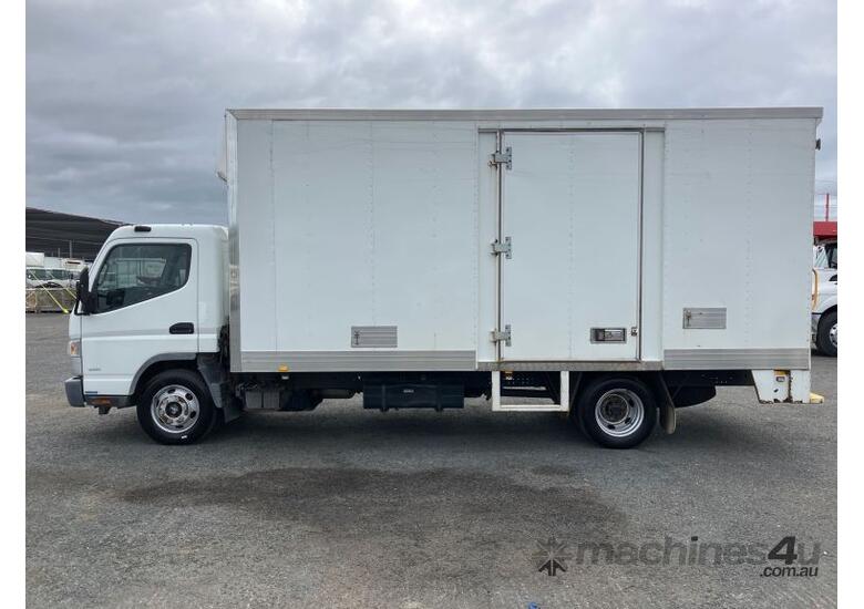 Buy Used 2017 mitsubishi fuso CANTER 918 Cab Chassis in , - Listed on ...