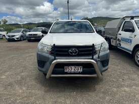 2020 Toyota Hilux Workmate - picture2' - Click to enlarge
