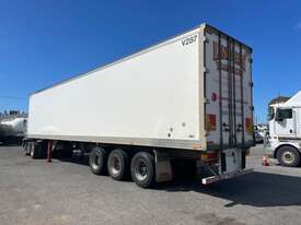 2010 Maxitrans ST3-OD Tri Axle Refrigerated - picture1' - Click to enlarge