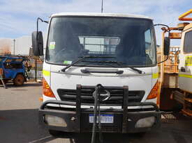 2004 HINO FC4J TRAY TOP - picture0' - Click to enlarge