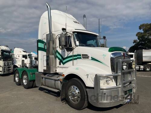 2015 Kenworth T409 Prime Mover Sleeper Cab