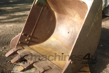 15-30 ton (80mm pin) 1200mm Kobelco Excavator GP Digging Bucket with Sidecutters