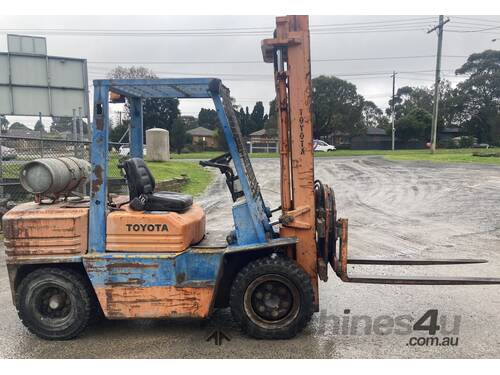 USED Forklift with Rotator