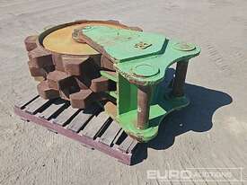 QRB Compaction Wheel to suit 30-40T Excavator,520mm Centres 90mm Pins  - picture0' - Click to enlarge