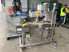 ELS Labelling Machine AK2-SCBS202HP with manual - picture1' - Click to enlarge