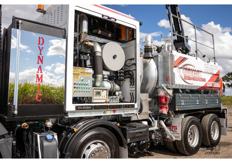 Volvo FMX11 Vacuum Tanker Truck