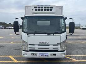 Isuzu NPR 190 - picture0' - Click to enlarge