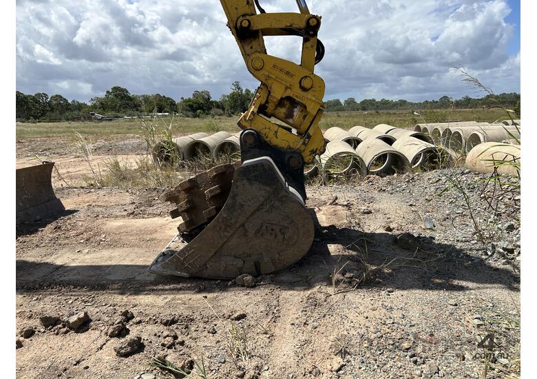 caption 2023 Komatsu PC138US-11 Excavator