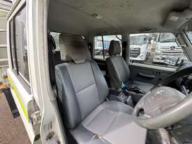 2020 Toyota Landcruiser Diesel (4x4) Dual Cab Ute - picture1' - Click to enlarge