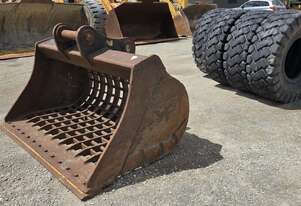 2015 Impact Construction Equipment Skeleton bucket