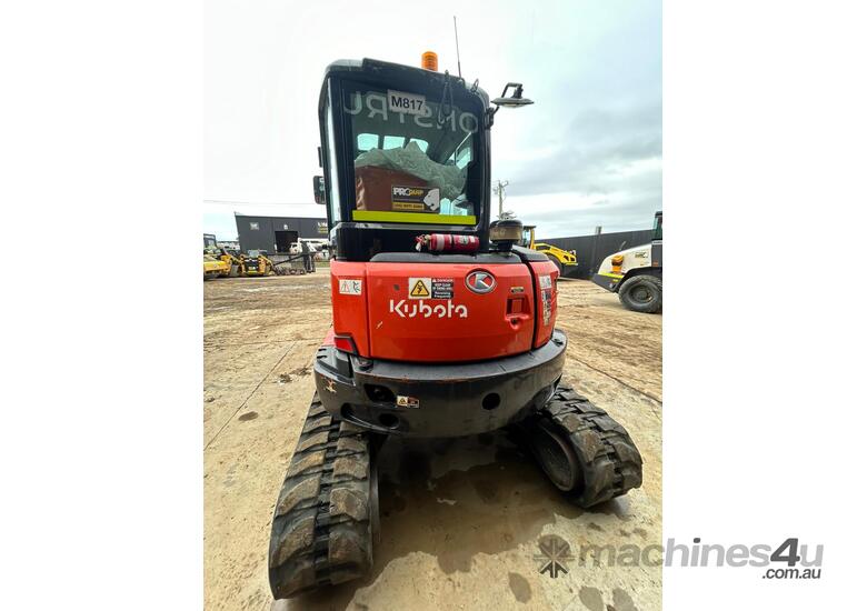 2021 KUBOTA U55-4 5.6T EXCAVATOR (M817) WITH A/C CAB, TILT HITCH, BUCKETS AND 1055 HOURS