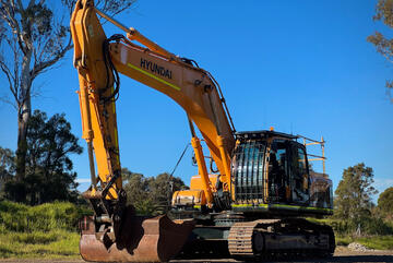 Hyundai R290 Tracked-Excav Excavator