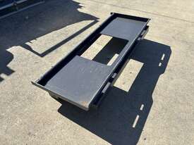 Skid Steer to Euro Hitch Adapter Bracket - picture0' - Click to enlarge