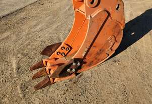 JAWS 450mm excavatot bucket 12 - 15T. Unused Condition