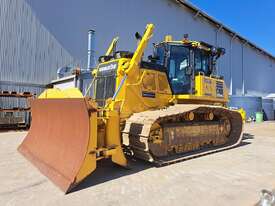 2020 Komatsu D65PXi_18  - picture19' - Click to enlarge