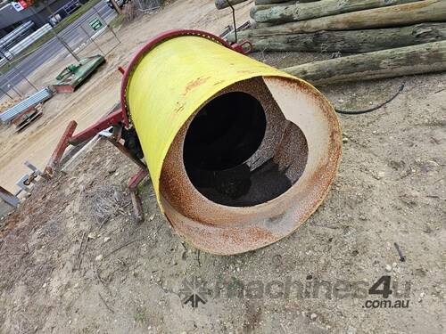 caption 3PL Cement Mixer