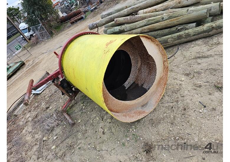 caption 3PL Cement Mixer
