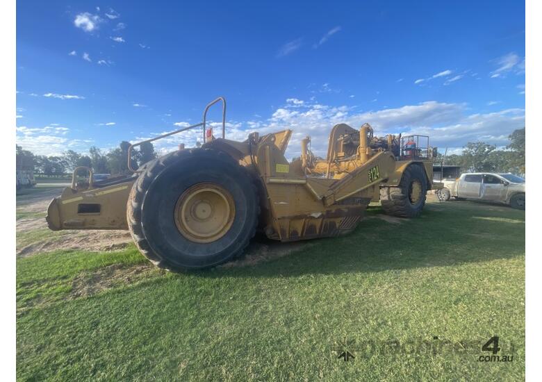 Caterpillar Scraper, model 631 E serial number # 77M01472 #