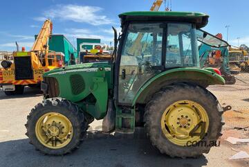 2007 John Deere 5820 Agricultural Tractor