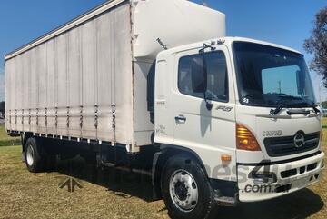 Hino FG Ranger 500 Series 4x2 Curtainside/Tautliner Truck. Ex Govt