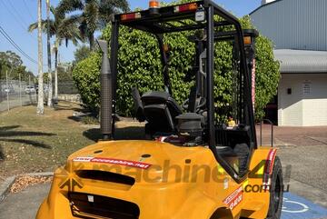UN FD35T 2022 3.5T Diesel Forklift - Duplex Mast, 3,500kg Capacity, 3m Lift Height