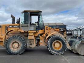 Hyundai HL757-7 - picture0' - Click to enlarge